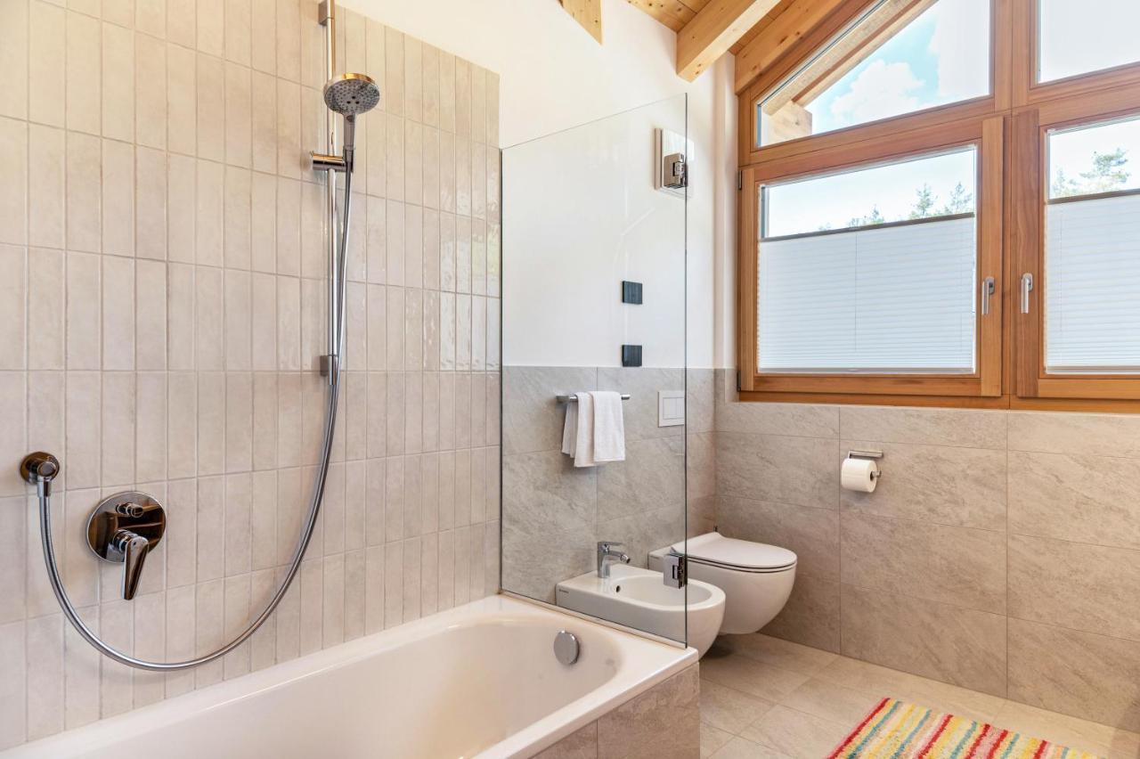 Les Ciases Chalets Dolomites Apt 3 San Vigilio Di Marebbe Exterior foto